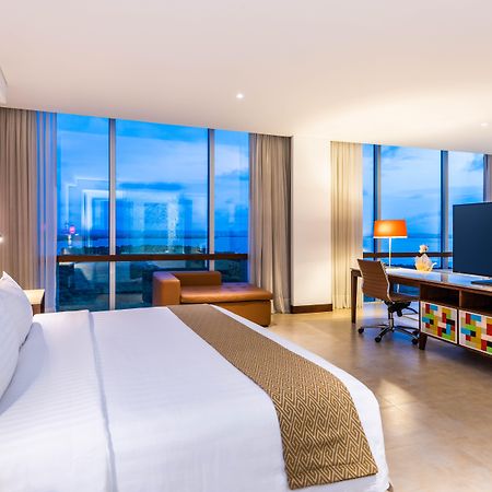 Holiday Inn Cartagena Morros By Ihg Buitenkant foto Deluxe Suite