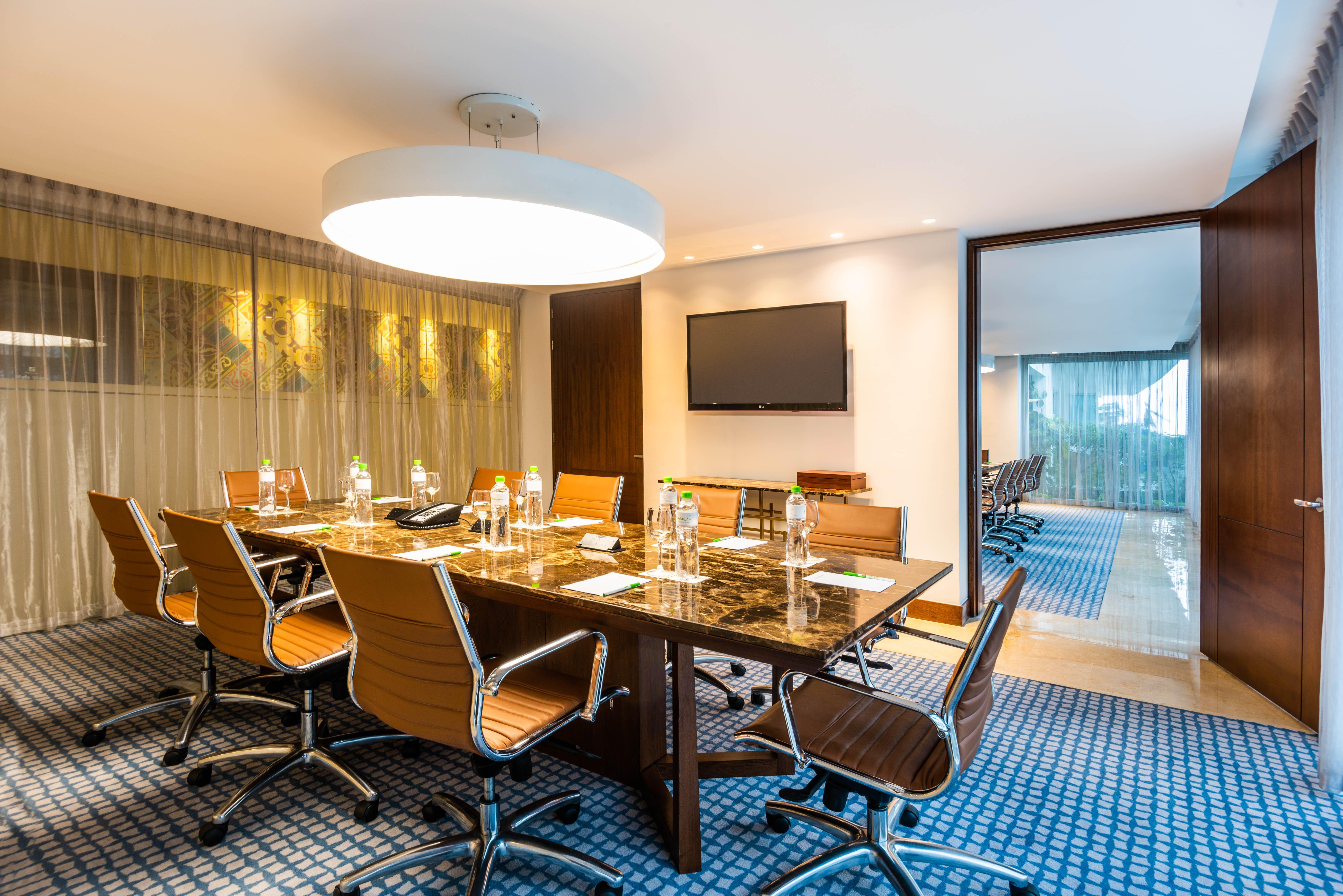 Holiday Inn Cartagena Morros By Ihg Buitenkant foto Meeting room
